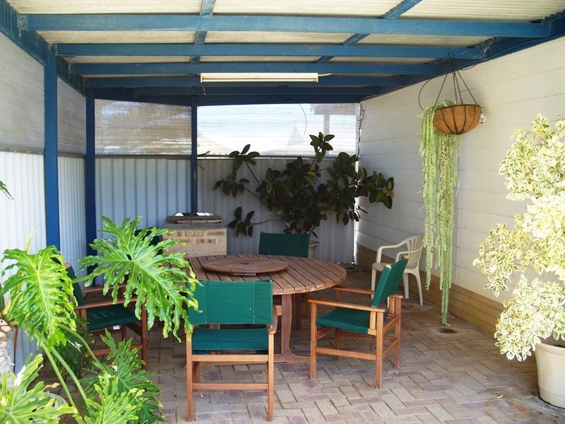 2 Avocet Street, Jurien Bay WA 6516