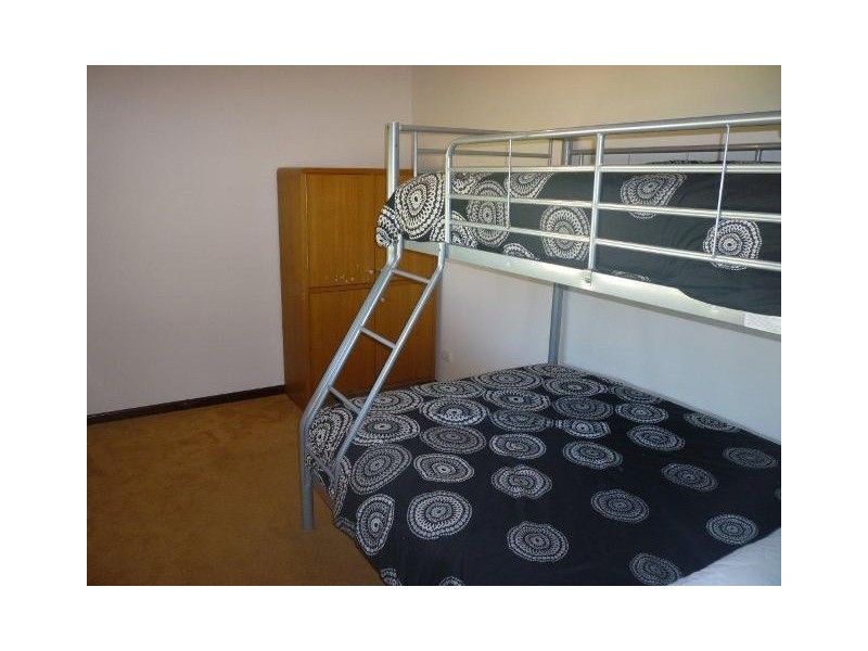 4 ELIZABETH WAY, Jurien Bay WA 6516