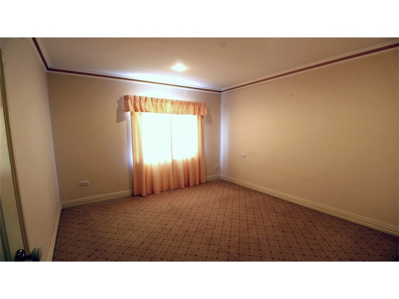 18 Casuarina Crescent, Jurien Bay WA 6516