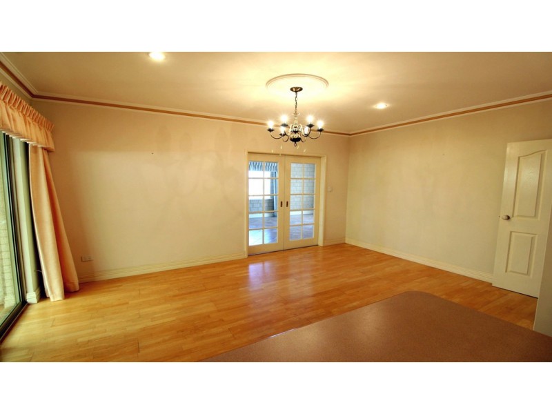 18 Casuarina Crescent, Jurien Bay WA 6516