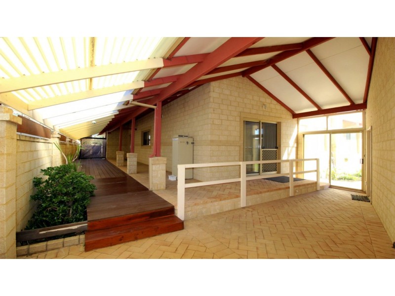 18 Casuarina Crescent, Jurien Bay WA 6516