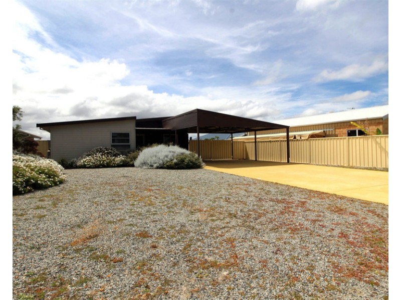 7 Pamplona Crescent, Cervantes WA 6511