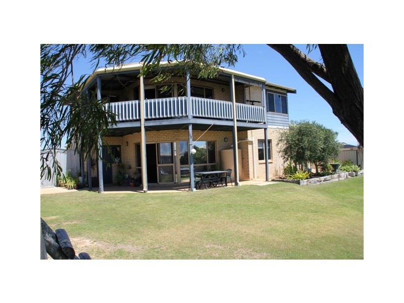 7 Karleen Lane, Jurien Bay WA 6516