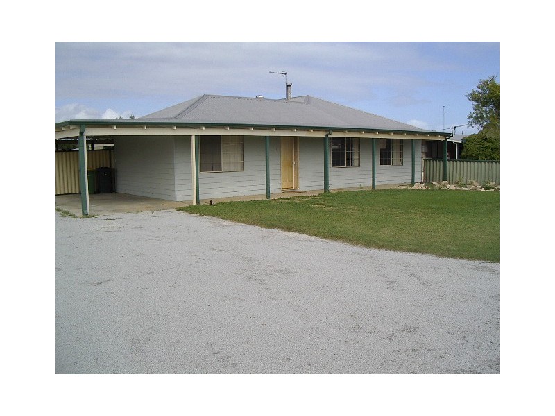 23 Lesueur Drive, Jurien Bay WA 6516