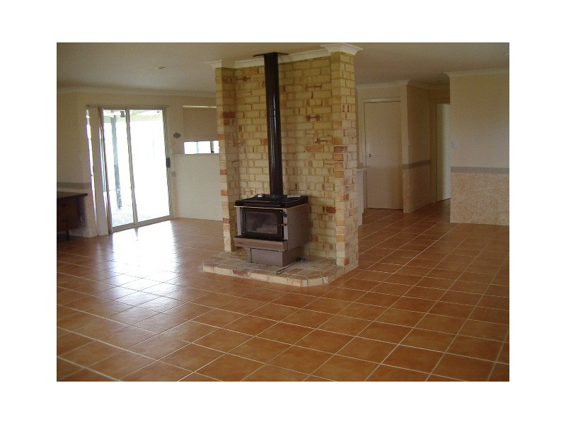 23 Lesueur Drive, Jurien Bay WA 6516