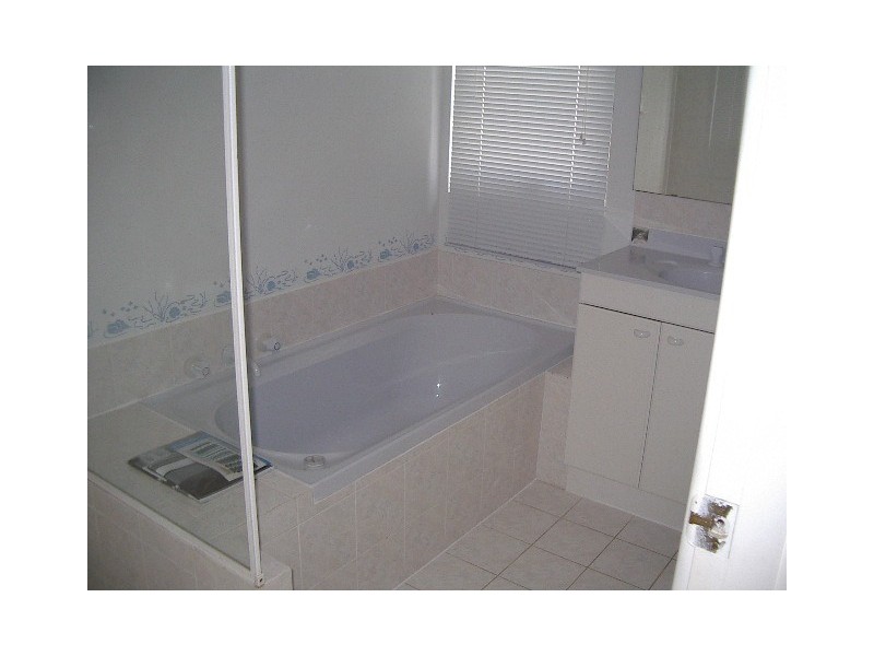 23 Lesueur Drive, Jurien Bay WA 6516