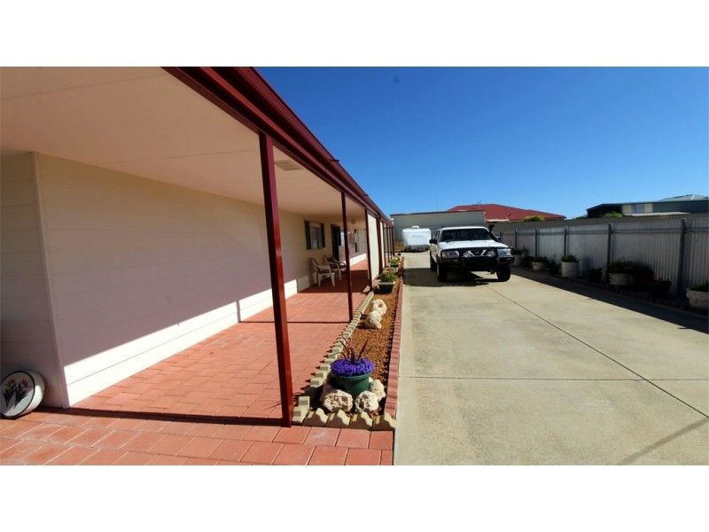 54 Shearwater Drive, Jurien Bay WA 6516