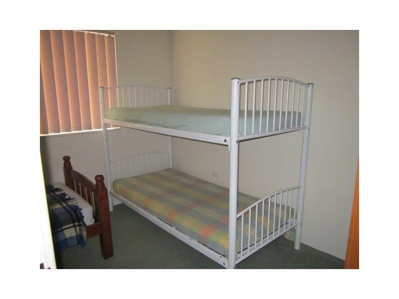 25 Lesueur Drive, Jurien Bay WA 6516