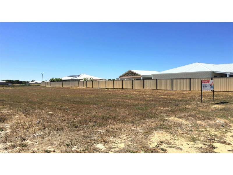 9 Adriana Parade, Jurien Bay WA 6516