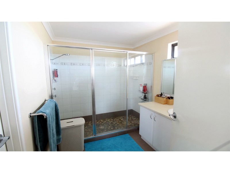 44 Adriana Parade, Jurien Bay WA 6516