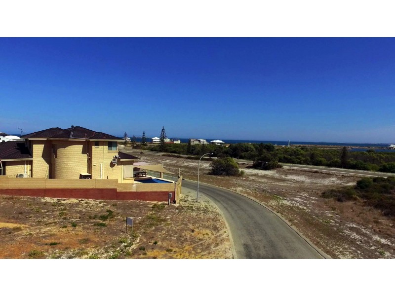 10 Echero Mews, Jurien Bay WA 6516