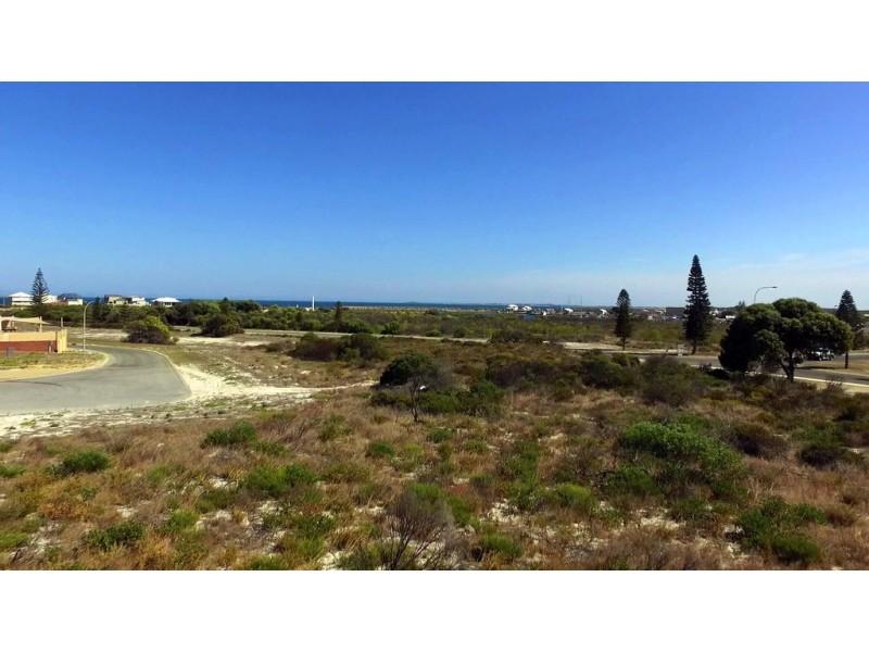 10 Echero Mews, Jurien Bay WA 6516