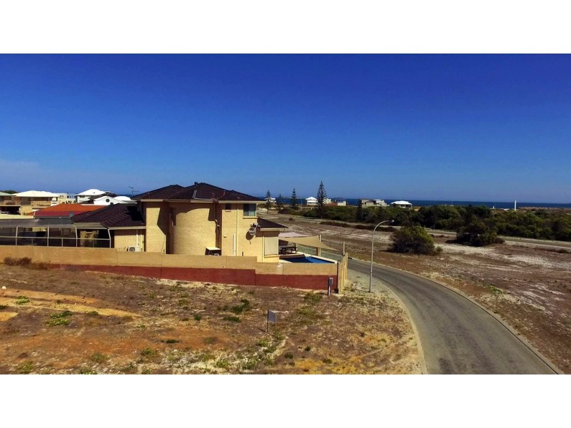 10 Echero Mews, Jurien Bay WA 6516