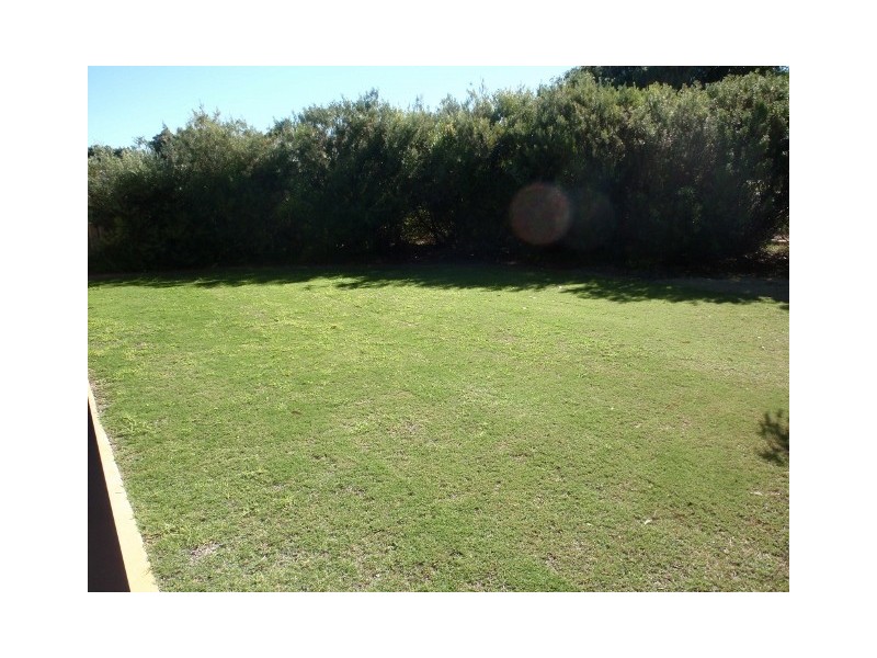 16a Elizabeth Way, Jurien Bay WA 6516