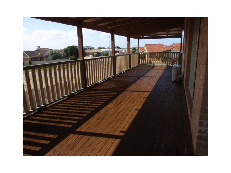 9 Karleen Lane, Jurien Bay WA 6516