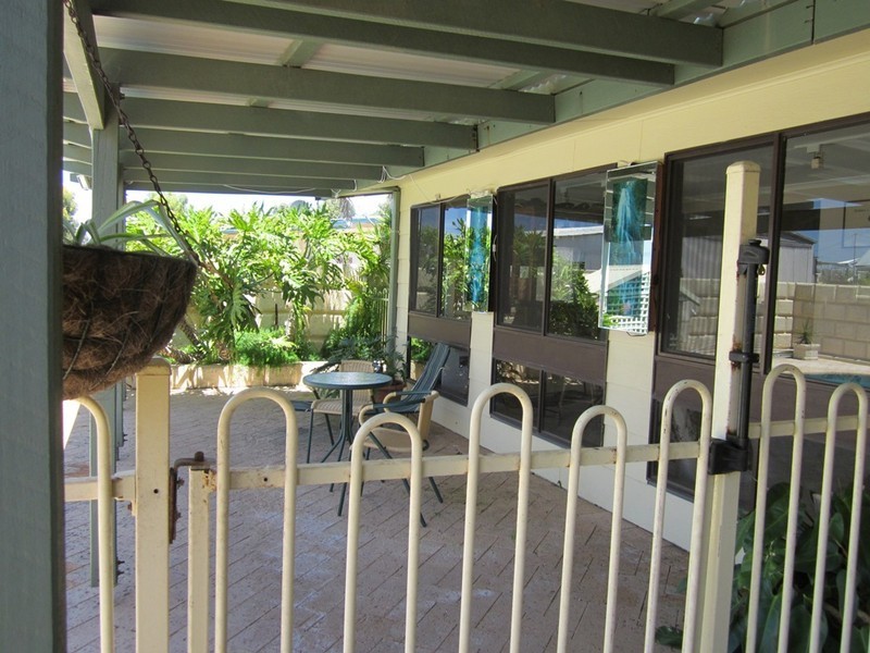 10 Bonham Street, Leeman WA 6514