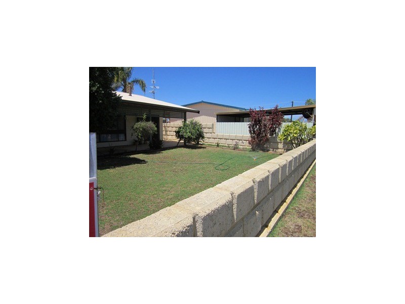 10 Bonham Street, Leeman WA 6514