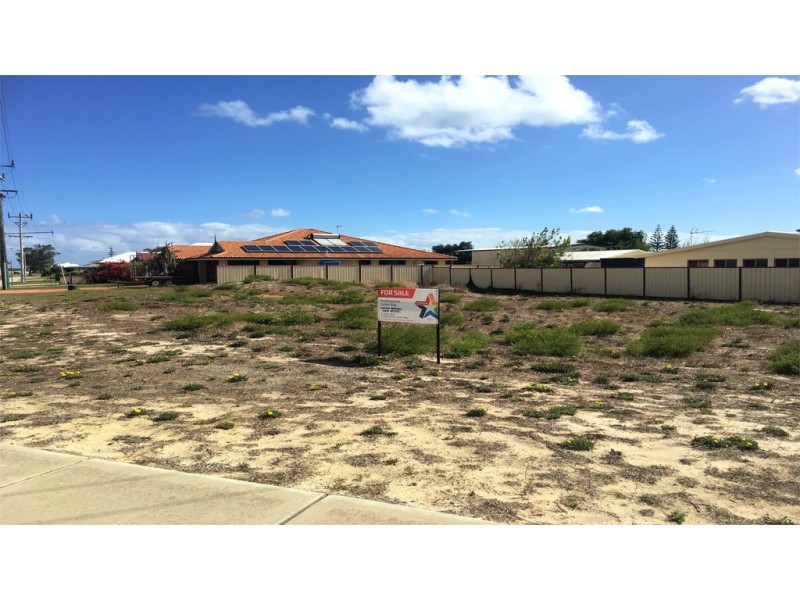 1 Coubrough Place, Jurien Bay WA 6516