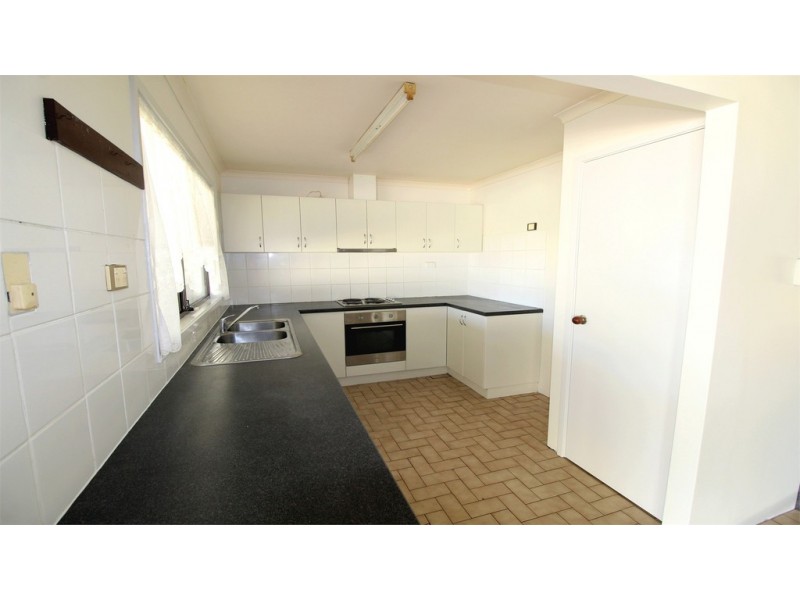 10 Mitchell Street, Green Head WA 6514