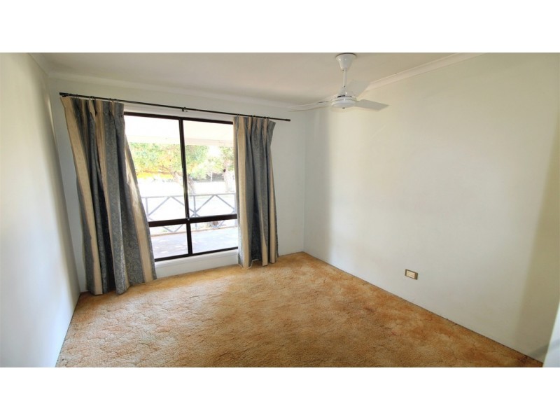 10 Mitchell Street, Green Head WA 6514