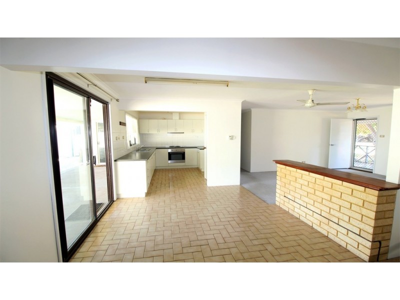 10 Mitchell Street, Green Head WA 6514