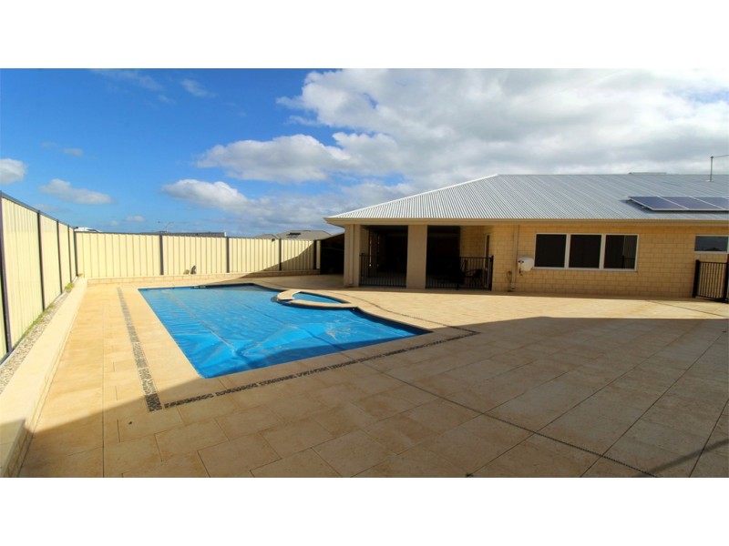 7 Drosera Way, Jurien Bay WA 6516