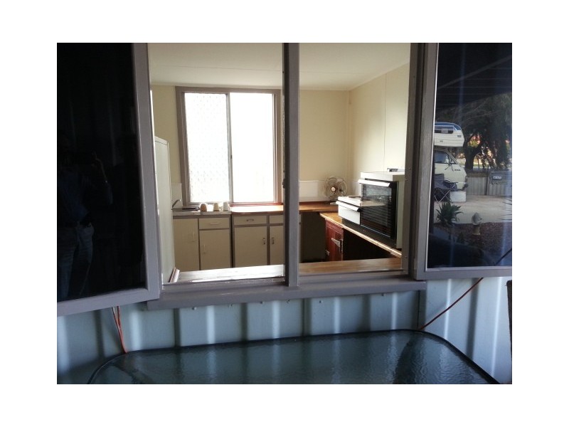 12 Cameron Street, Jurien Bay WA 6516