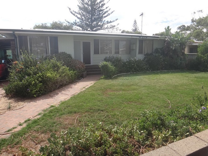 10 Westlake Way, Jurien Bay WA 6516