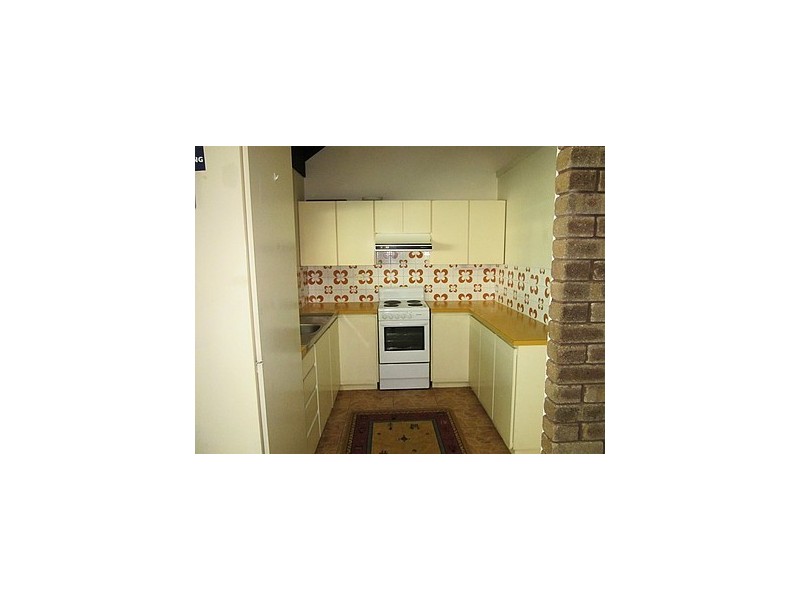 12 Cook St, Jurien Bay WA 6516