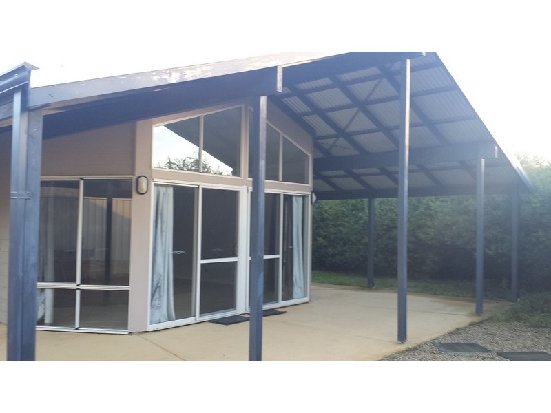 16 Elizabeth Way, Jurien Bay WA 6516