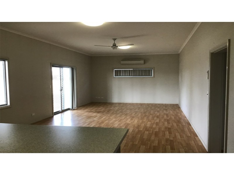 4 Pamplona Crescent, Cervantes WA 6511