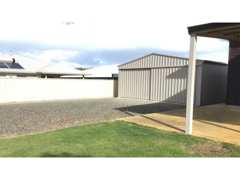 4 Pamplona Crescent, Cervantes WA 6511