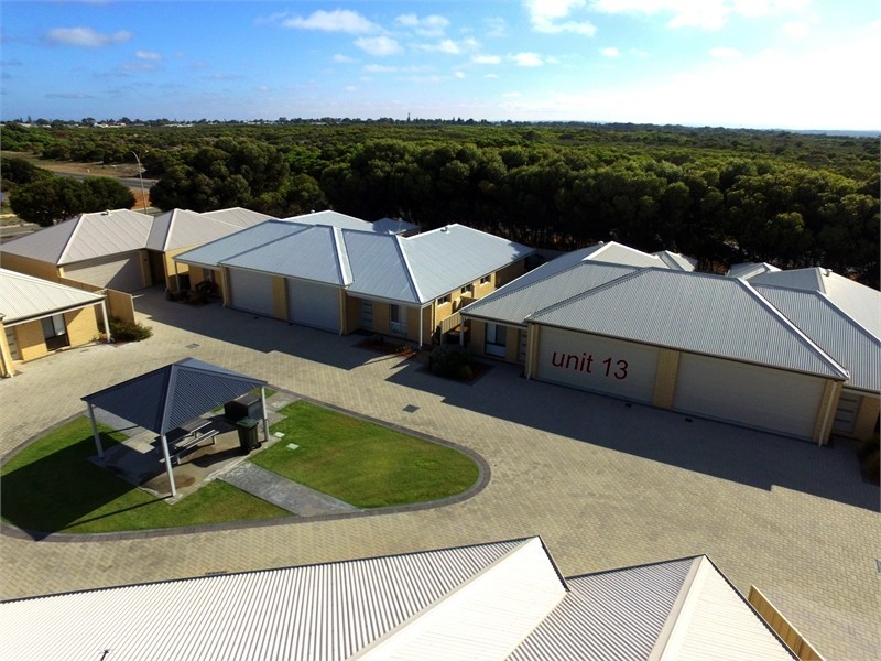 13/5 Moonlight Crescent, Jurien Bay WA 6516