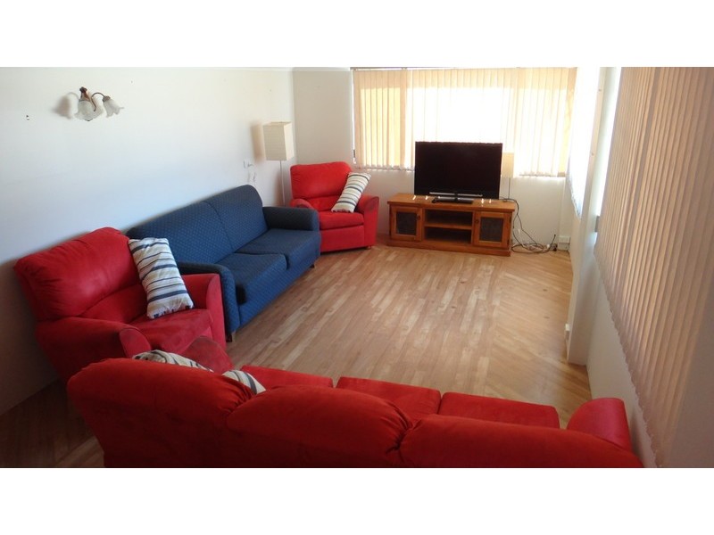 Chalet 3 Ocean Beach Chalets,  2 Casurina Cresent, Jurien Bay WA 6516