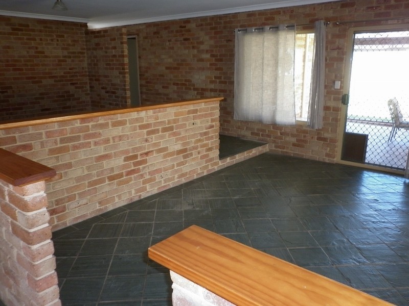 10 Coubrough Place, Jurien Bay WA 6516