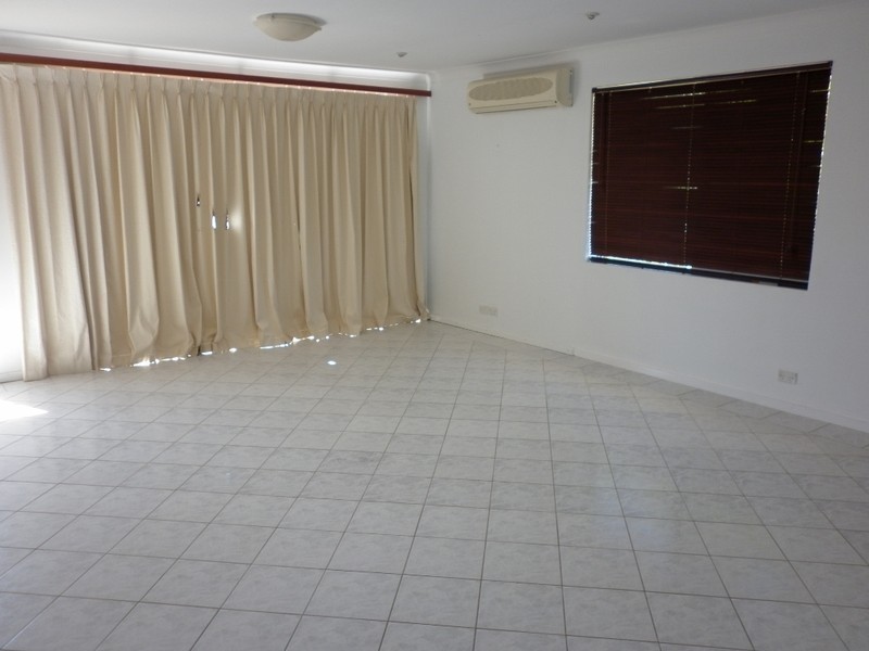 3 Dalton Street, Jurien Bay WA 6516