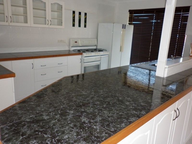 3 Dalton Street, Jurien Bay WA 6516