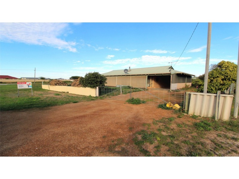40 Ward Street, Jurien Bay WA 6516