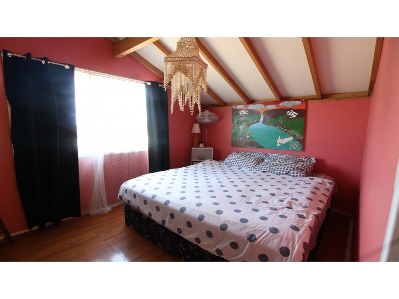 17 Heales Way, Green Head WA 6514