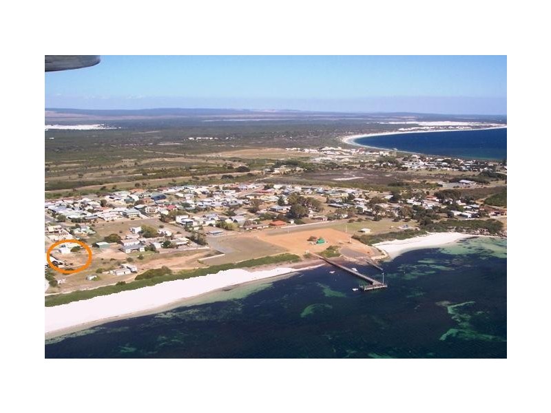 9 Johns Street, Green Head WA 6514