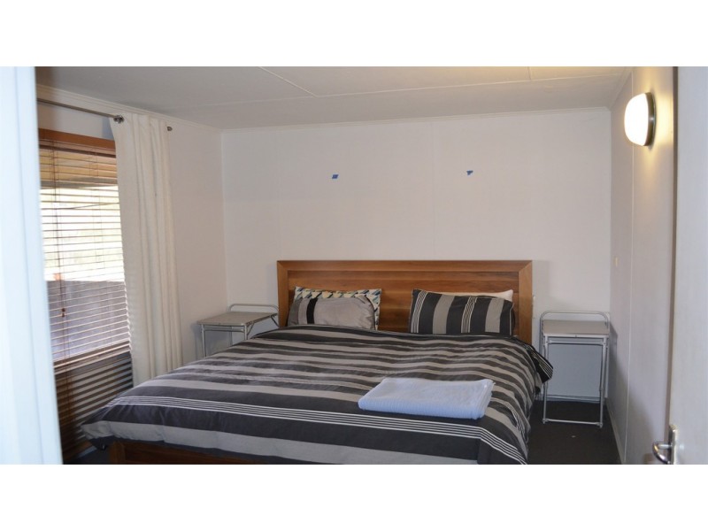 12 Cameron Street, Jurien Bay WA 6516