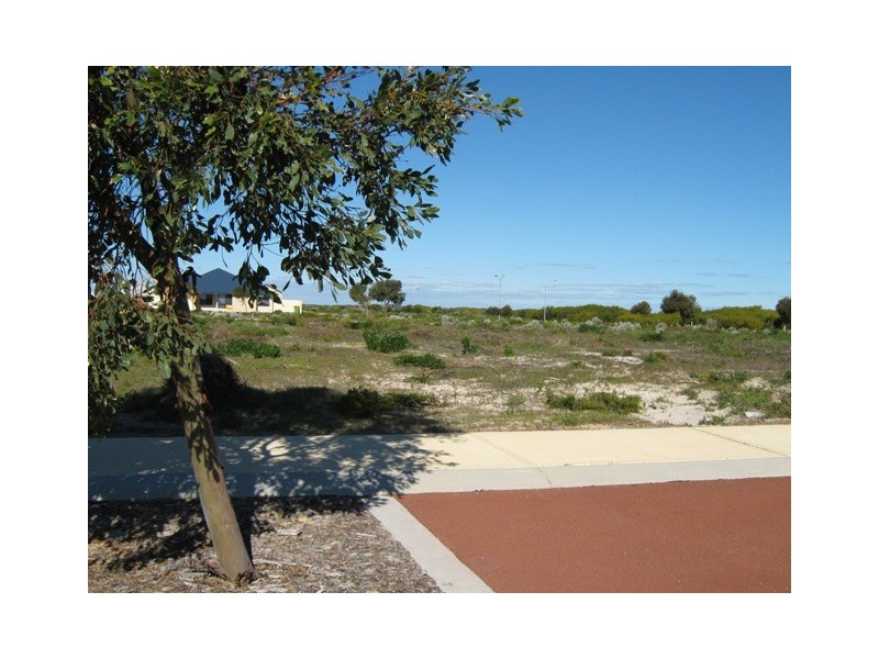 6 (LOT 487) CALADENIA WAY, Jurien Bay WA 6516