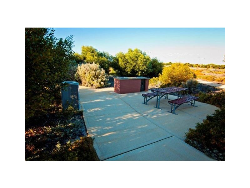 37 (LOT 798) MEELUP DRIVE, Jurien Bay WA 6516