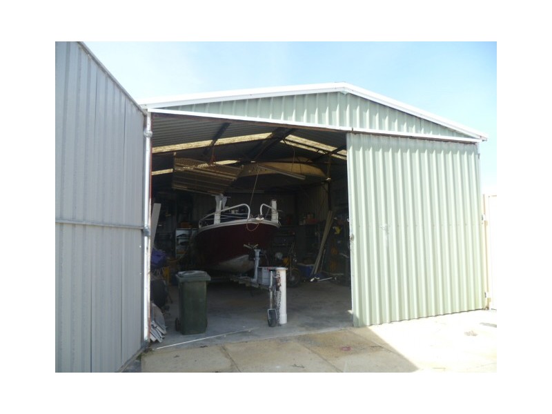 4 Croft Court, Green Head WA 6514