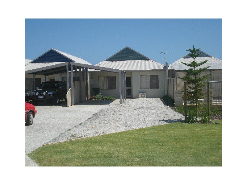 11 (U45) HEATON STREET, Jurien Bay WA 6516