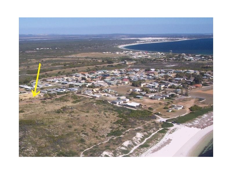 5B Williams Place, Green Head WA 6514