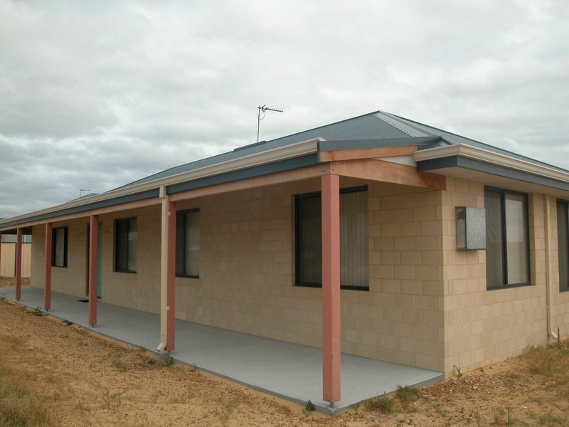 16 DRYANDRA BOULEVARD, Jurien Bay WA 6516