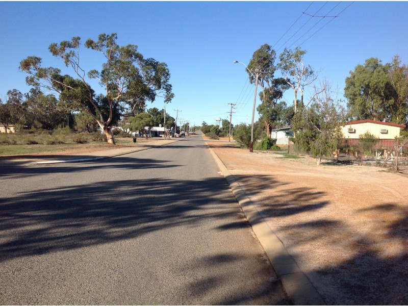 11 KING STREET, Eneabba WA 6518