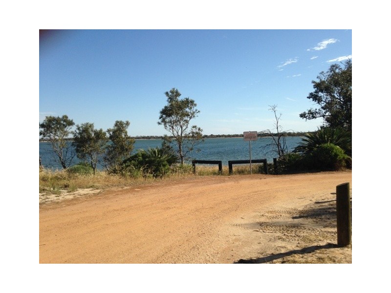 11 KING STREET, Eneabba WA 6518