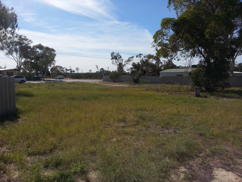 11 KING STREET, Eneabba WA 6518